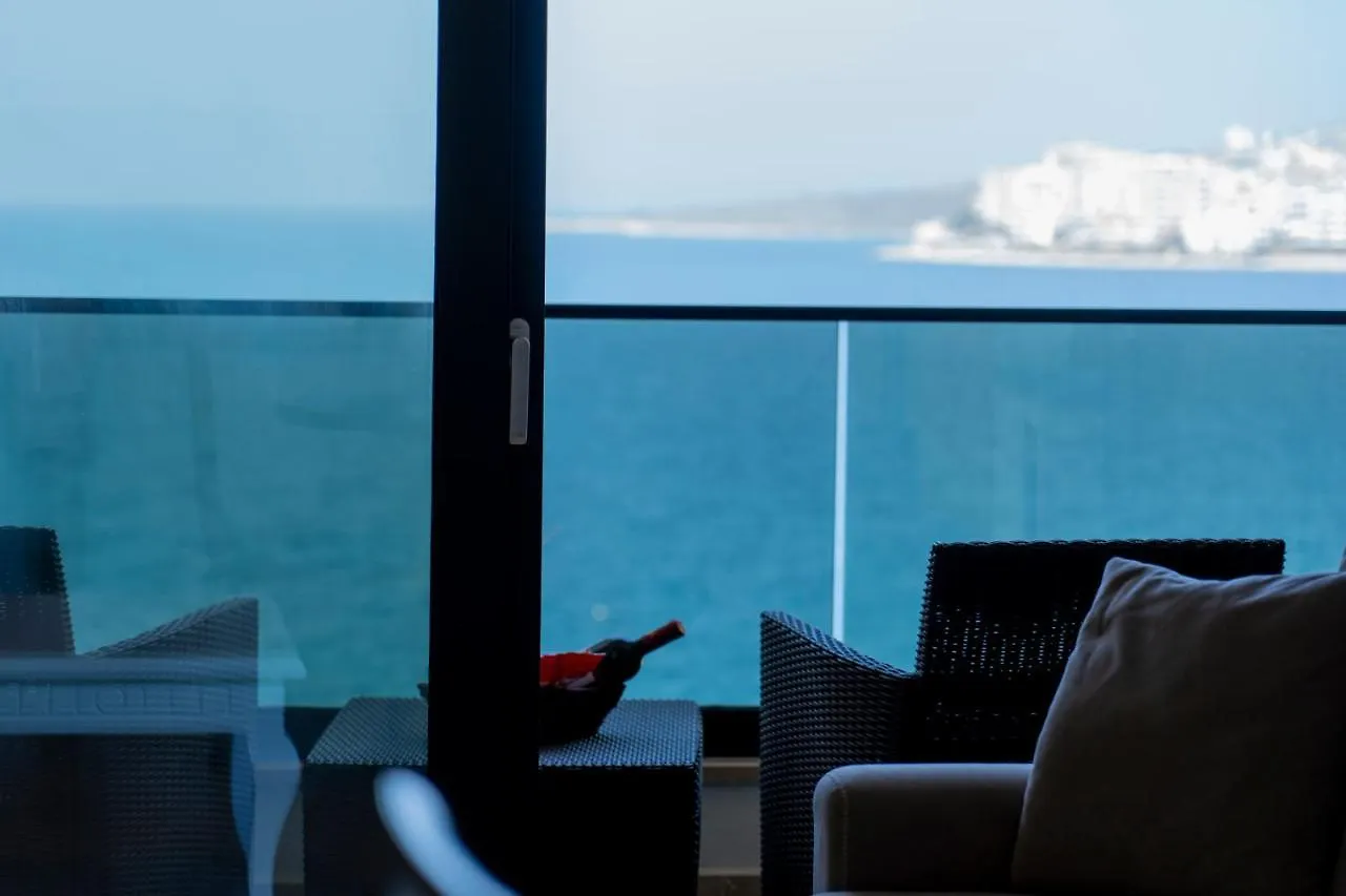 Golden Beach Residence - Front Beach Luxury Apartment Sarande